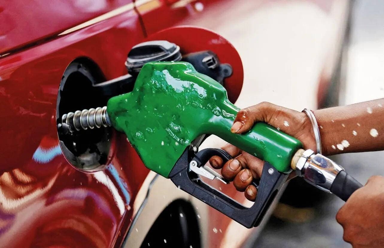 Diesel sale at pumps restricted to 200 litres/vehicle per day