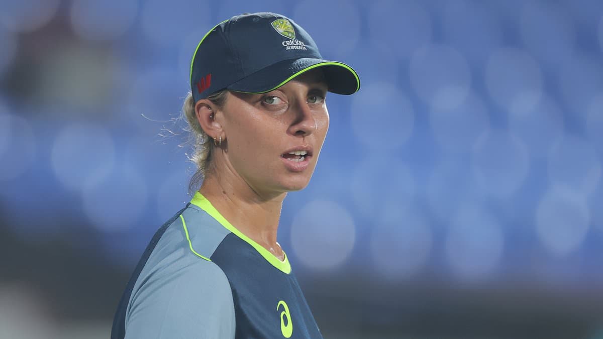 Ash Gardner insists teammates still think she's a 'good person' after her affair with star Georgia Voll rocked Australian cricket